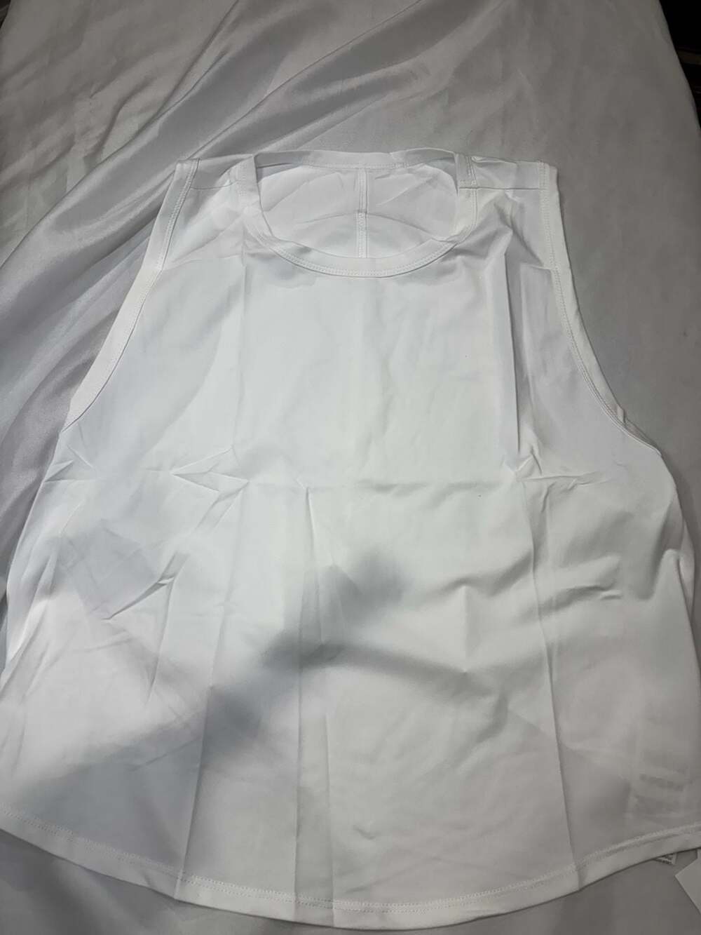 Fisoew Women Active Lifestyle White Sleeveless Tank Top Size L New With Tags